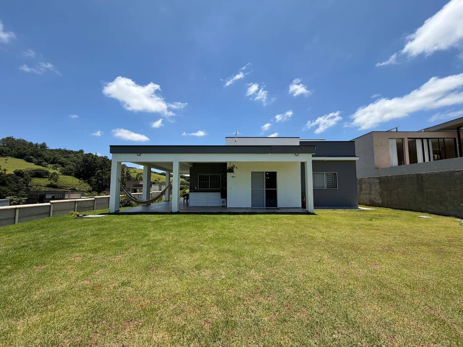 #093 - Casa em condomínio para Venda em Tuiuti - SP