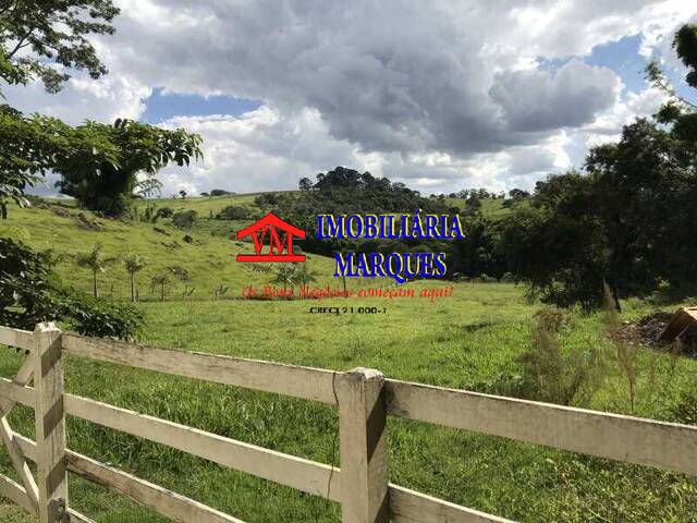 Venda em Parque das Laranjeiras - Itatiba