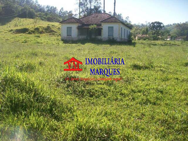 #027 - Sítio para Venda em Amparo - SP