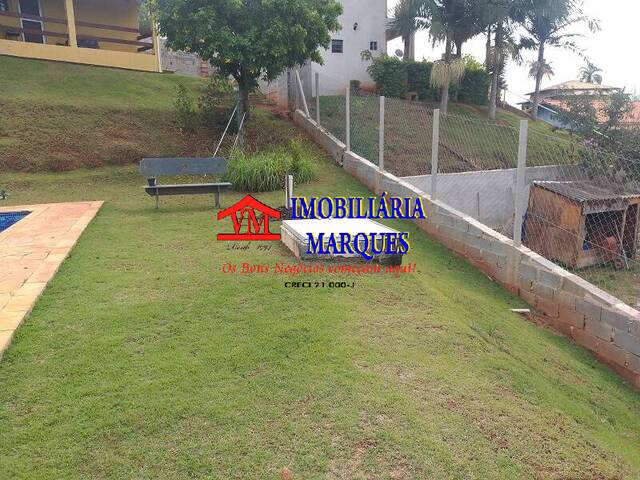 #242 - Casa para Venda em Morungaba - SP